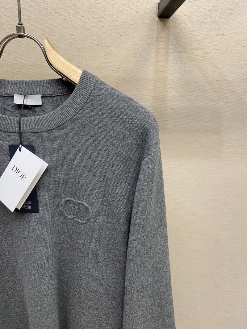 chr1st1an D10r sweaters